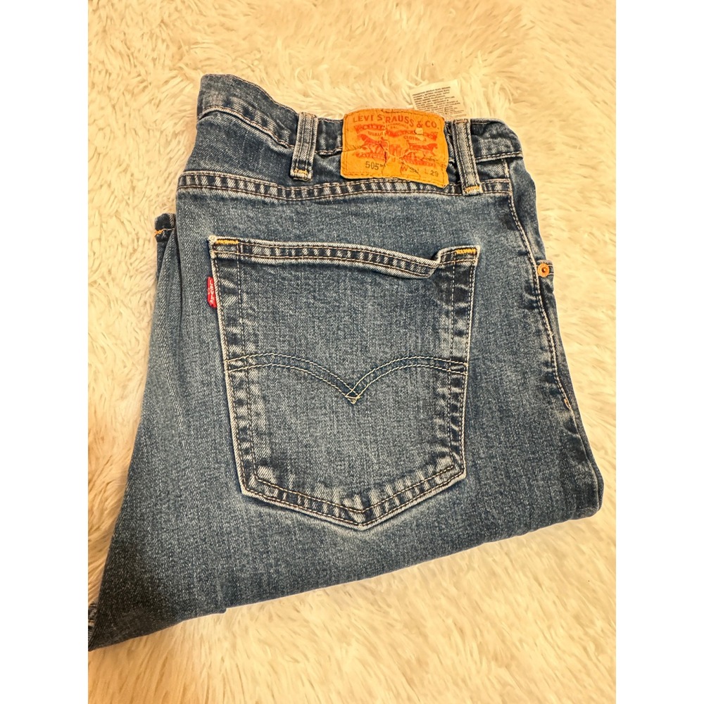 Levi Strauss 505 Regular Fit Straight Leg Jeans Medium Wash Blue 33x29